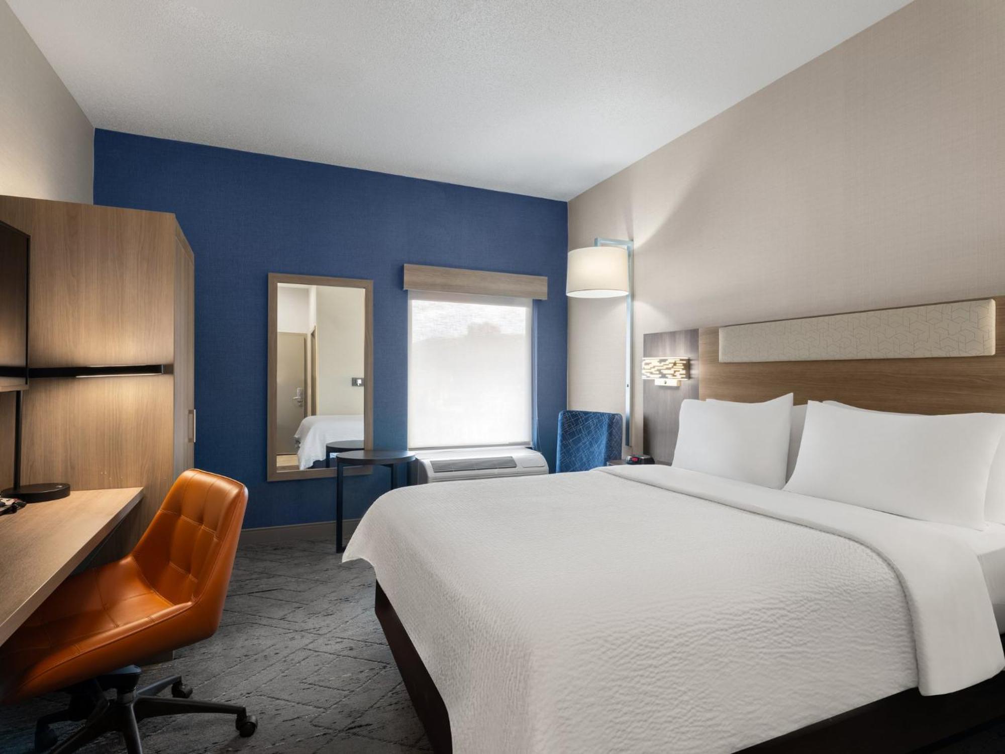 Holiday Inn Express Meadville Buitenkant foto